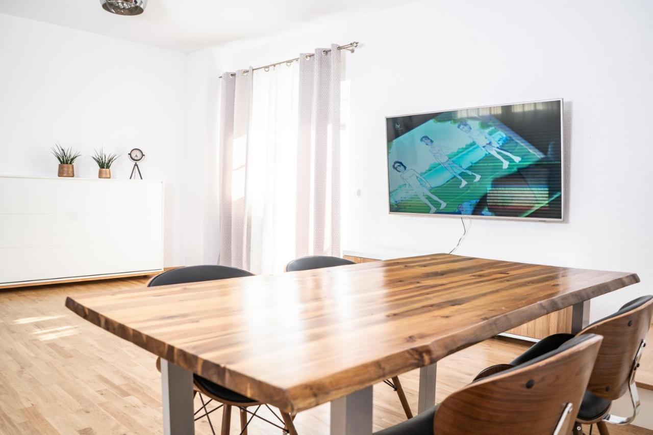City Wohnung K2 Klimatisiert ฟรีดริชส์ฮาเฟน ภายนอก รูปภาพ